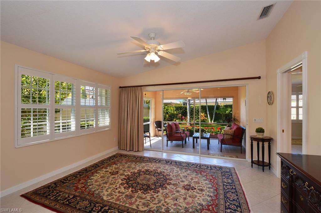 ISLAND WALK - Residential