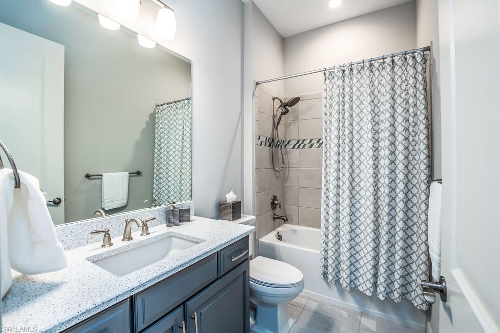 ESPLANADE - Residential