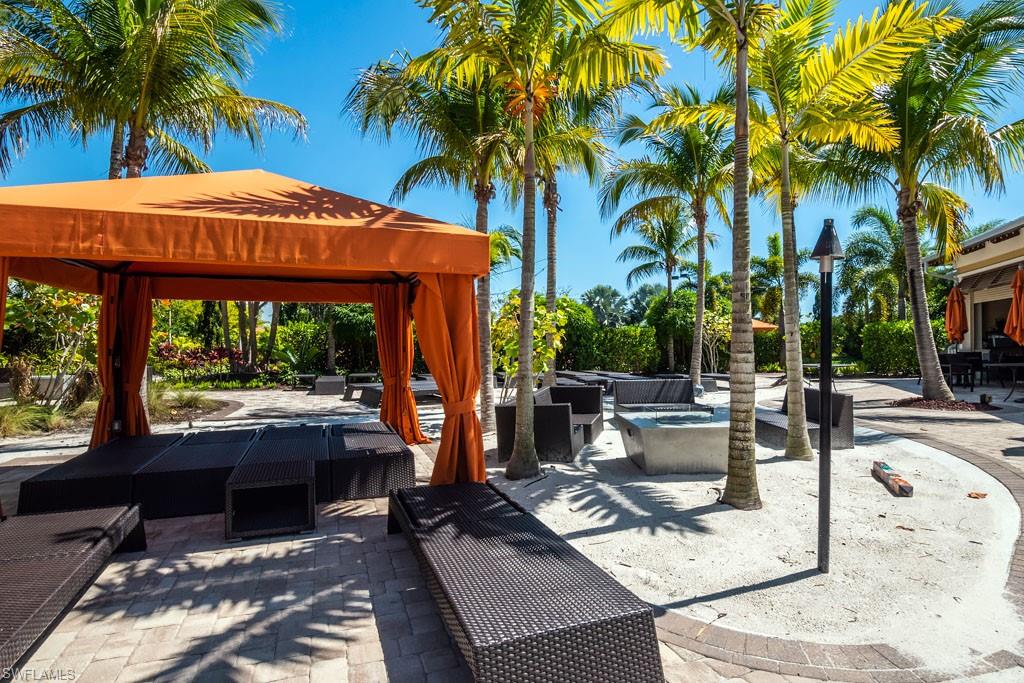 ESPLANADE - Residential