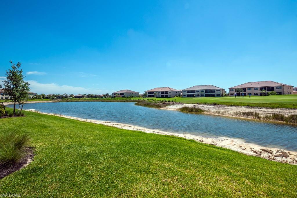 ESPLANADE - Residential