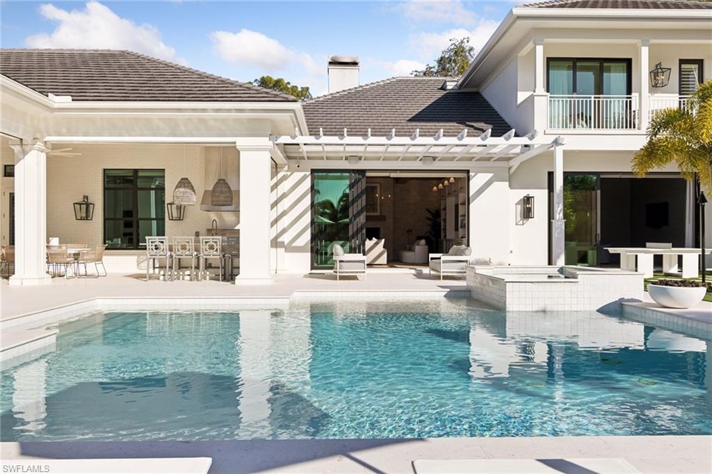 PINE RIDGE - Residential