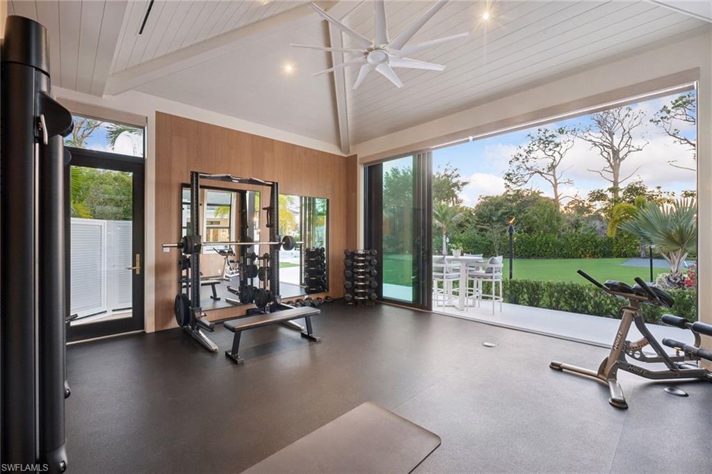 PINE RIDGE - Residential