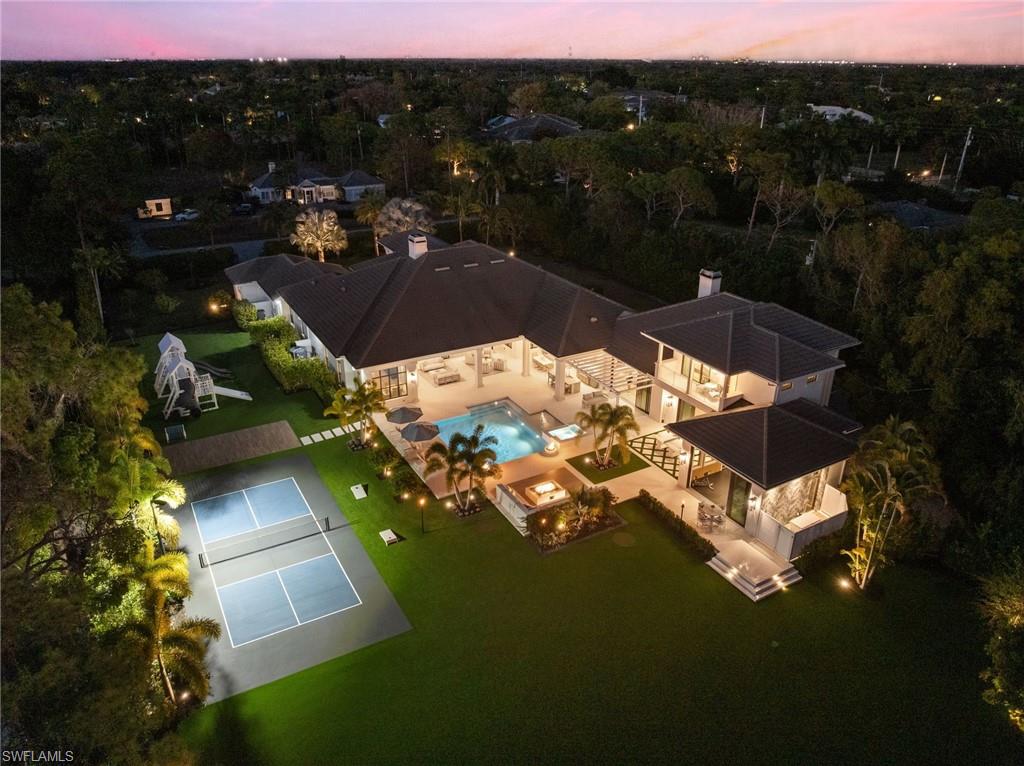 PINE RIDGE - Residential