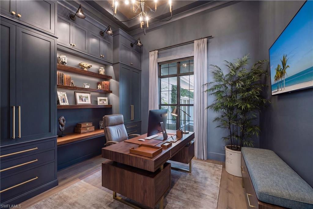 PINE RIDGE - Residential