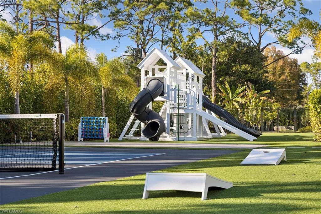 PINE RIDGE - Residential