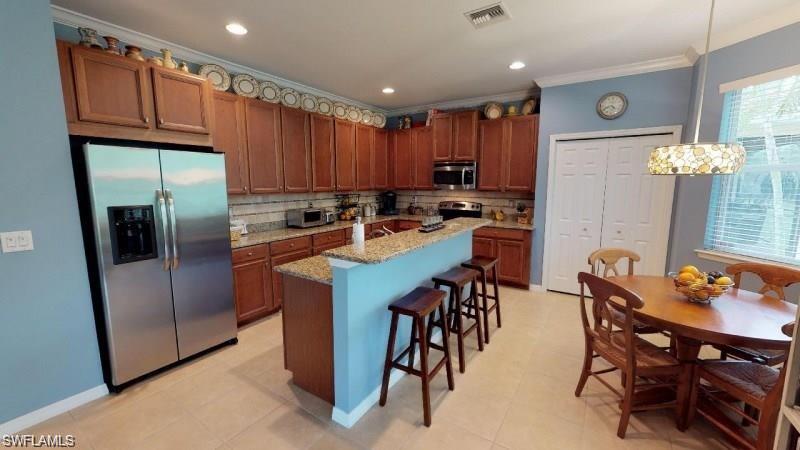 CATALINA ISLES - Residential