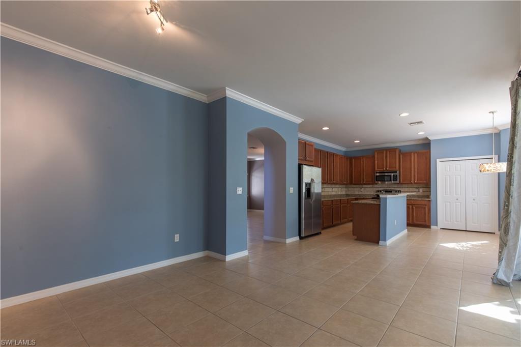 CATALINA ISLES - Residential