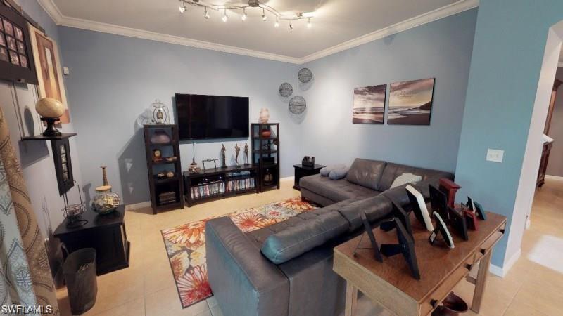 CATALINA ISLES - Residential