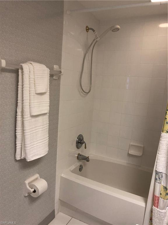 LIGHTHOUSE BAY - Residential