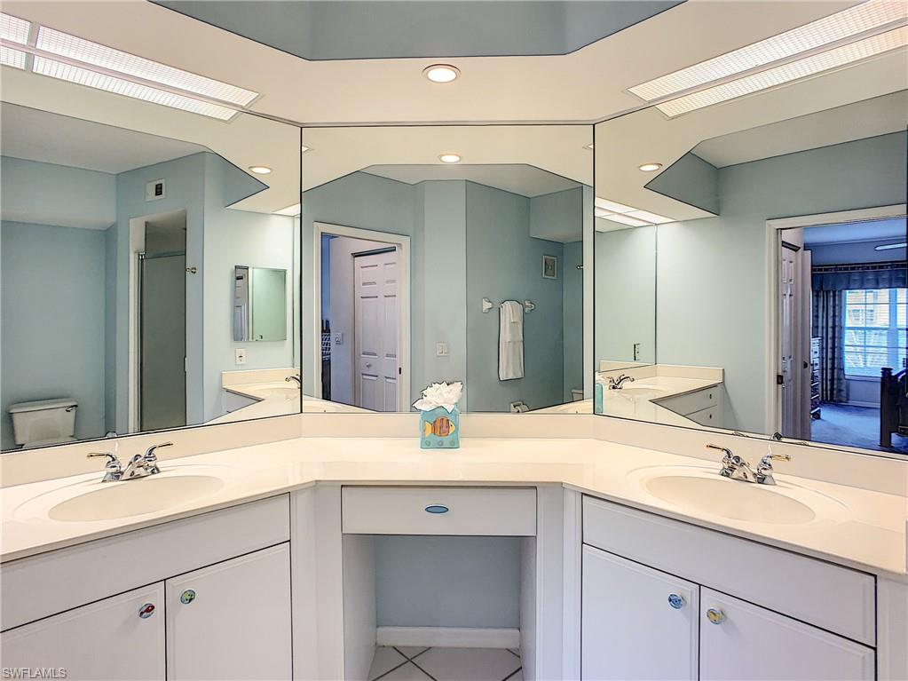 LIGHTHOUSE BAY - Residential