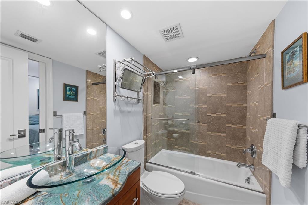 LAKEVIEW PINES - Residential