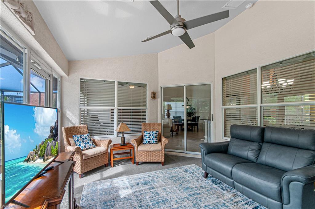 FOUNTAIN LAKES - Residential