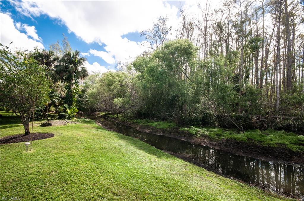 FOUNTAIN LAKES - Residential