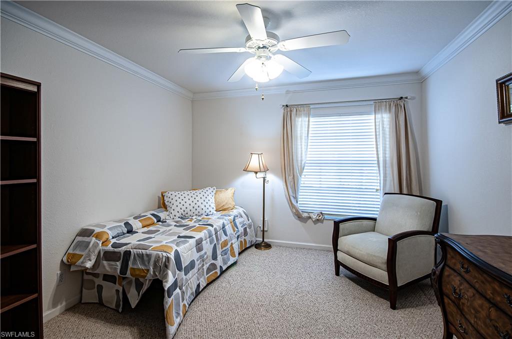 FOUNTAIN LAKES - Residential