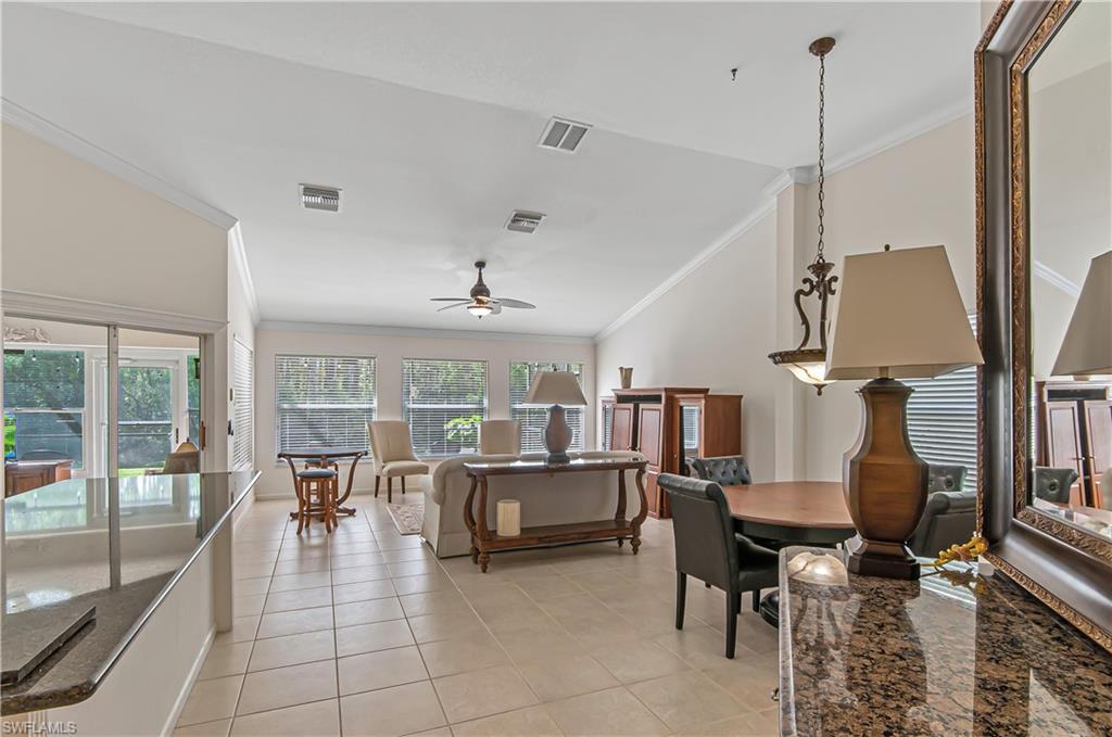 FOUNTAIN LAKES - Residential