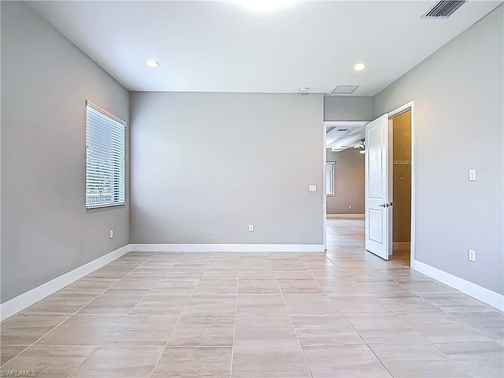 MAPLE RIDGE - Residential Lease