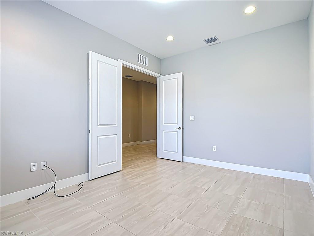 MAPLE RIDGE - Residential Lease