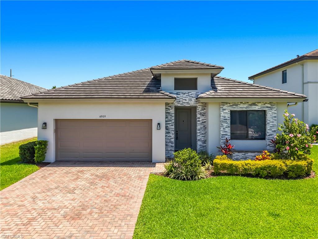 MAPLE RIDGE - Residential Lease