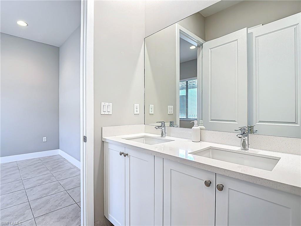 MAPLE RIDGE - Residential Lease