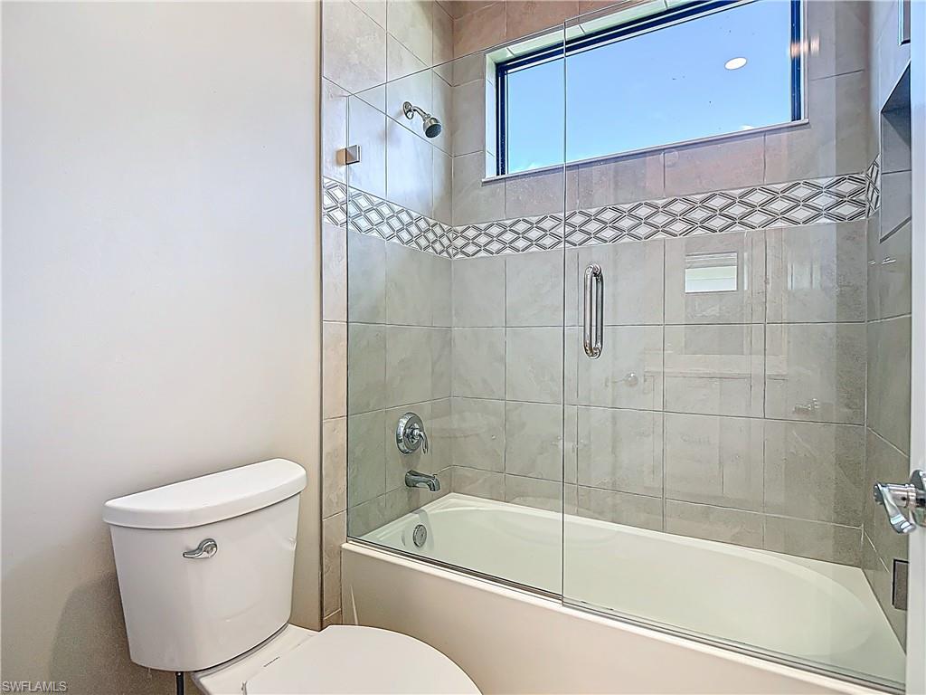 MAPLE RIDGE - Residential Lease