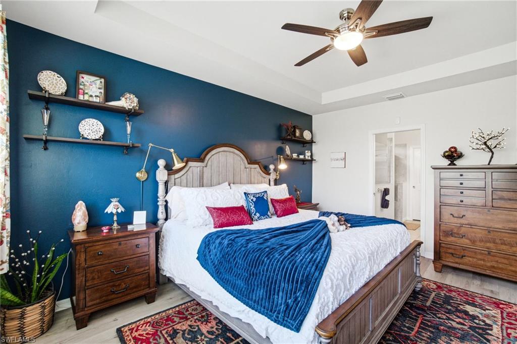 AVALON PARK - Residential