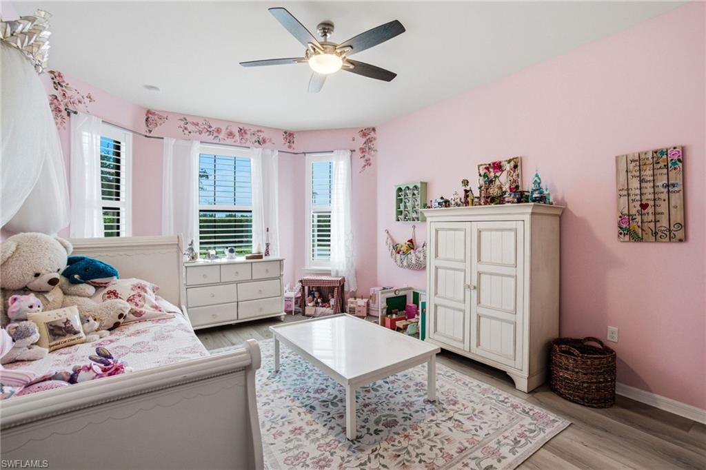 AVALON PARK - Residential