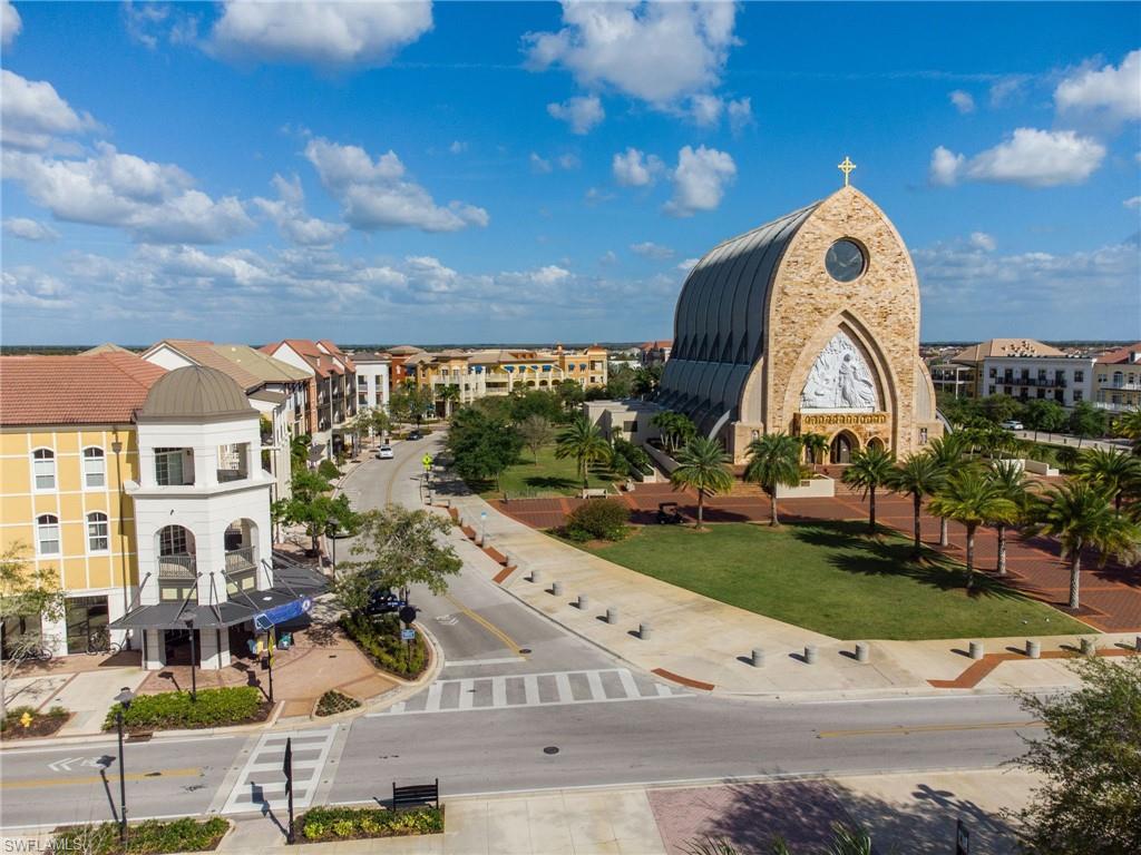 AVALON PARK - Residential