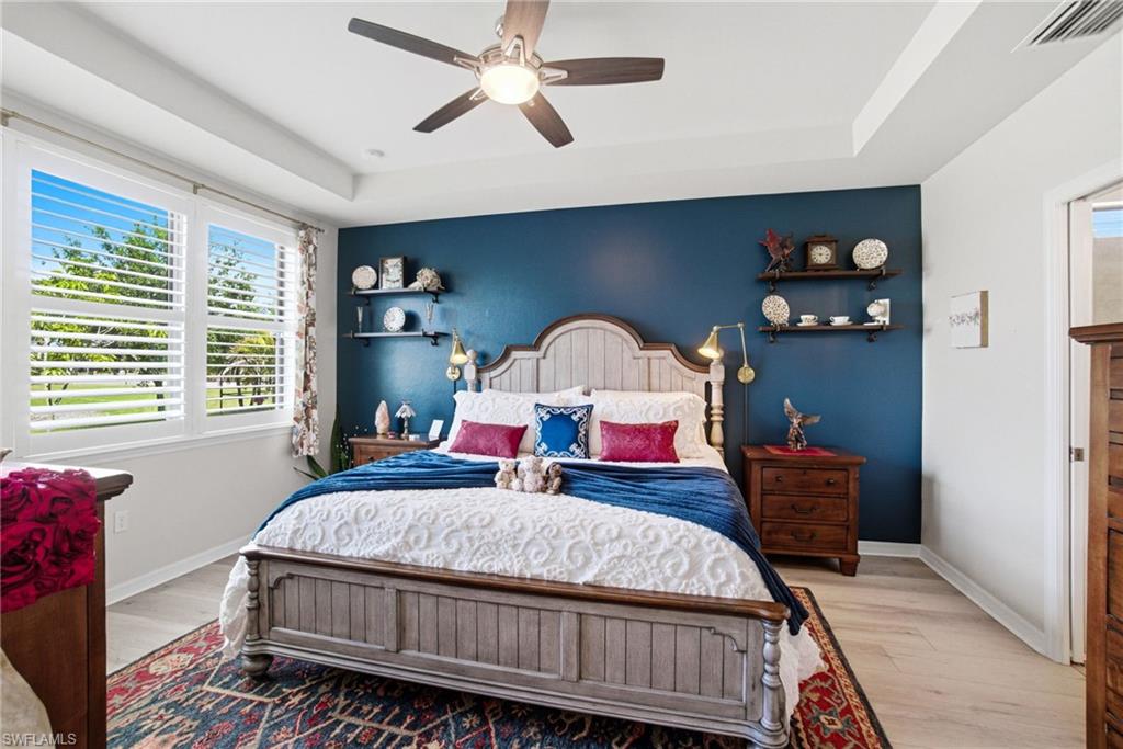 AVALON PARK - Residential