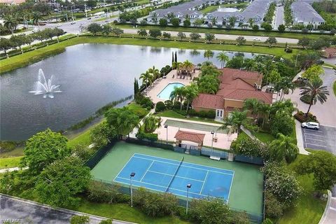 A home in NAPLES