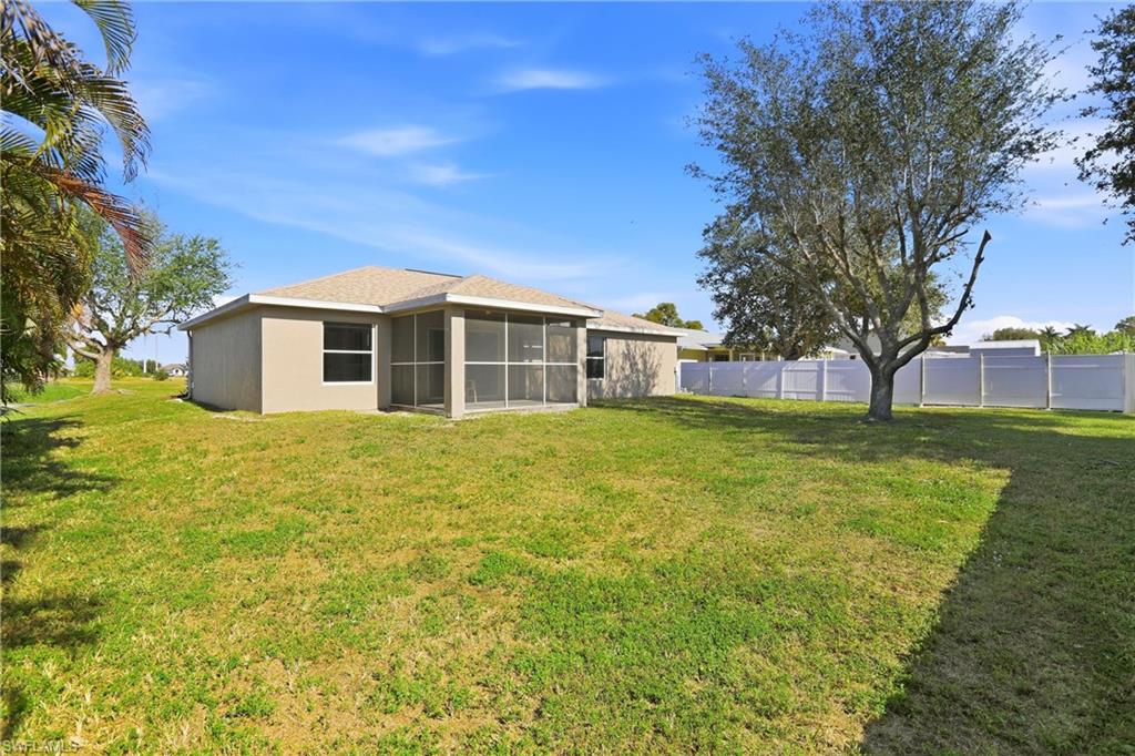 CAPE CORAL - Residential