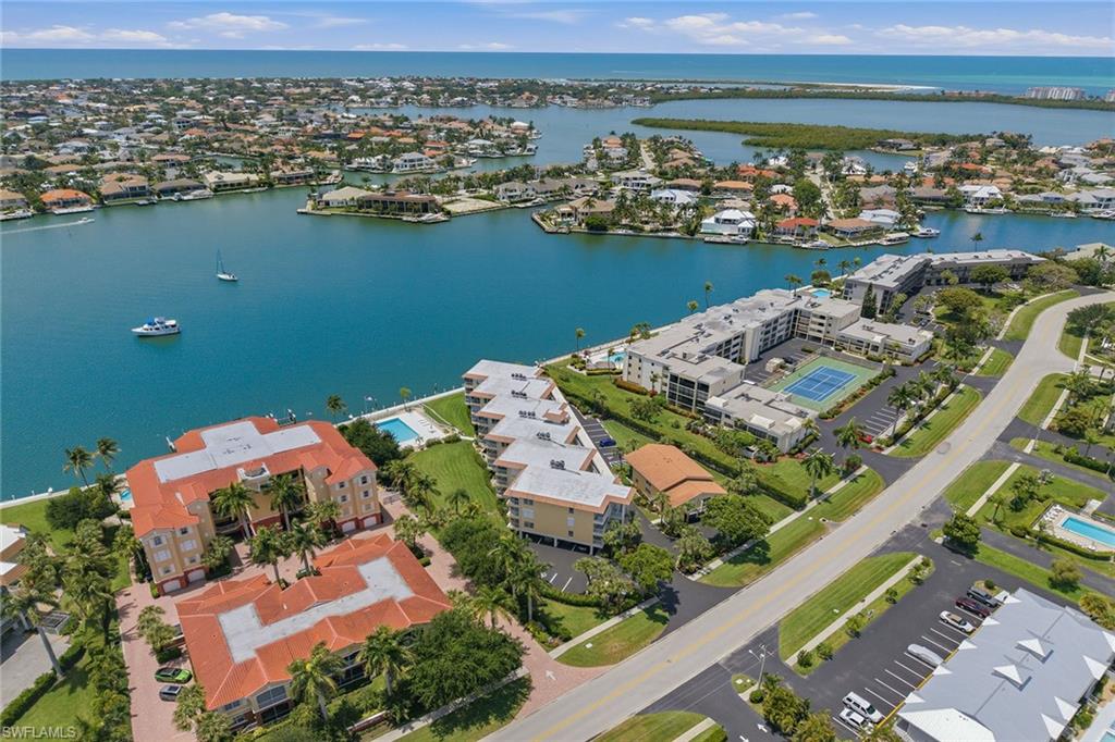 VILLA DEL MARE OF MARCO ISLAND - Residential