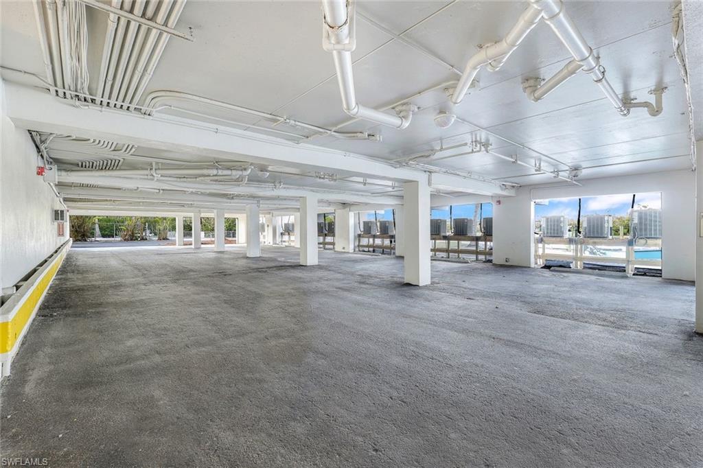 BAYSIDE VILLAS - Residential