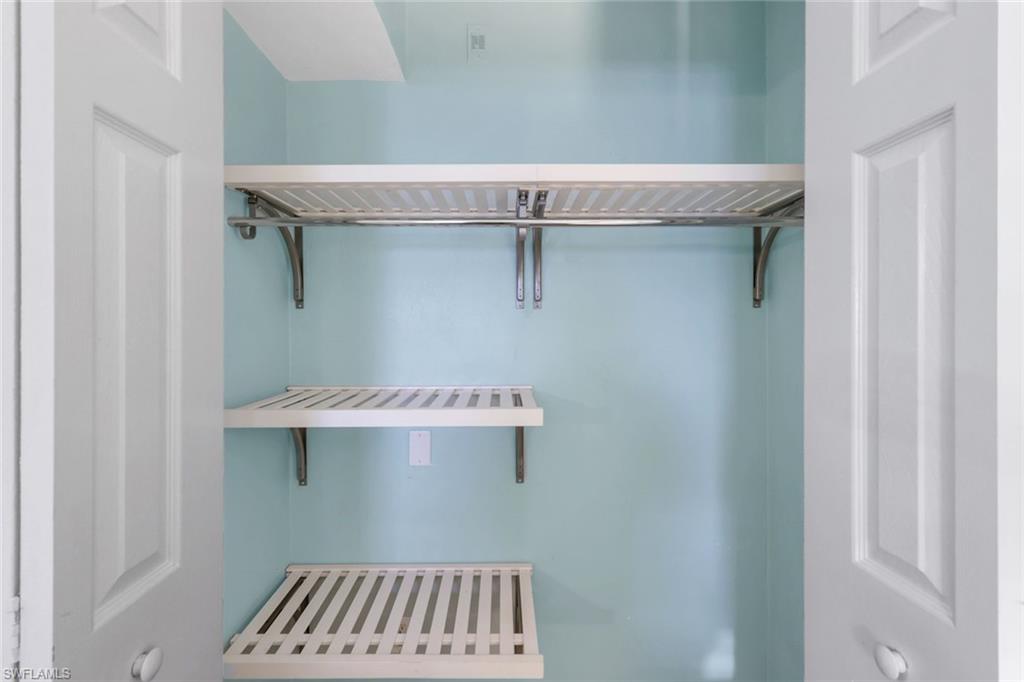 BAYSIDE VILLAS - Residential