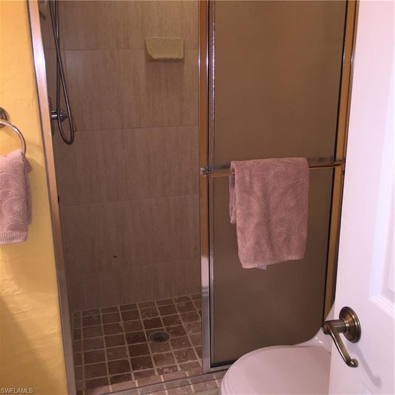 TURTLE LAKE GOLF COLONY - Residential Lease