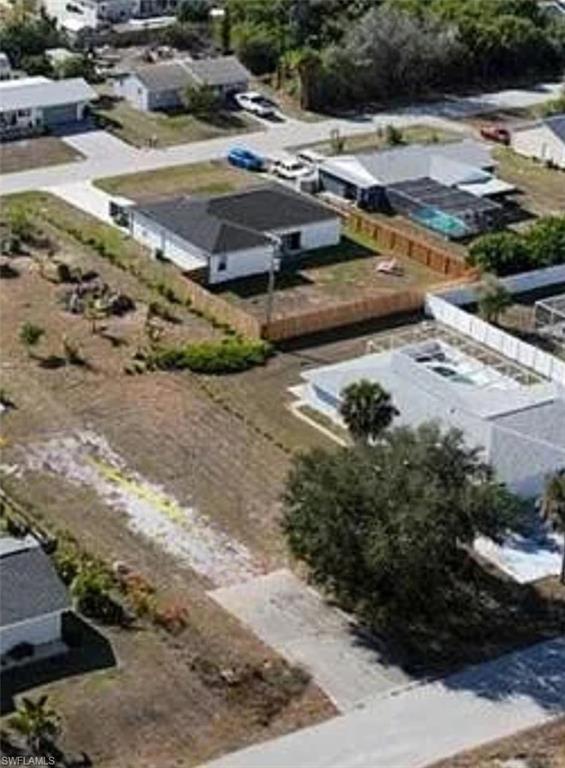 PORT CHARLOTTE - Land