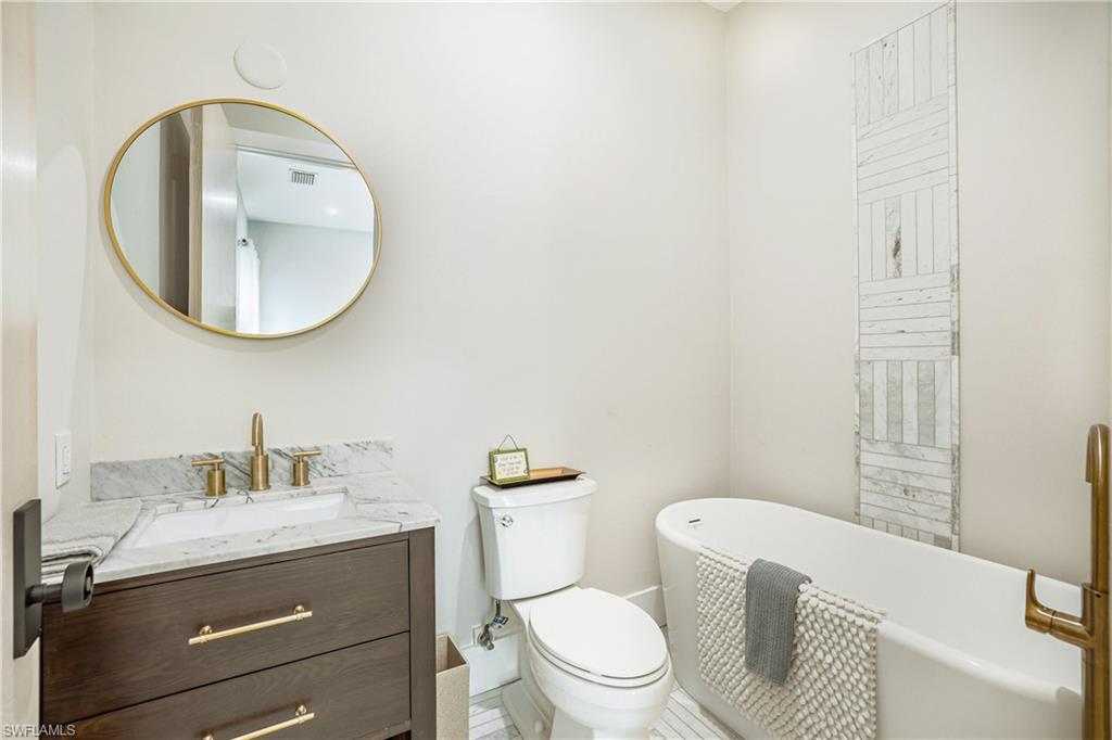 GOLDEN GATE ESTATES - Residential