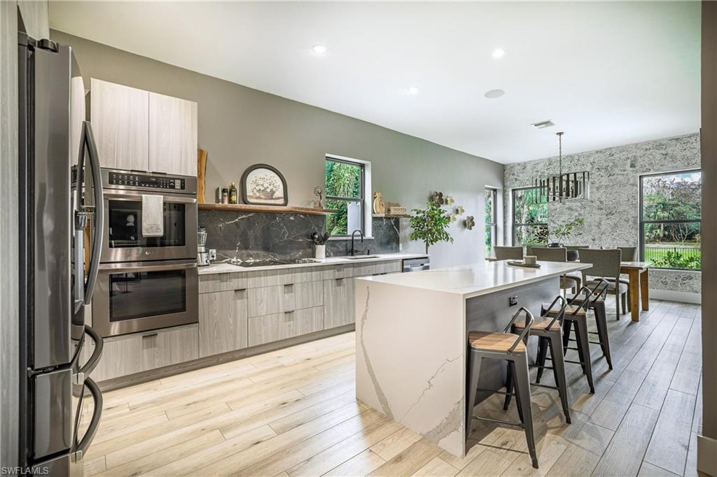 GOLDEN GATE ESTATES - Residential