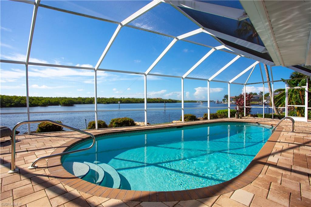 ROYAL HARBOR - Residential