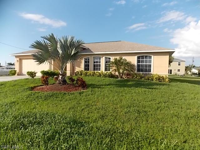 CAPE CORAL - Residential