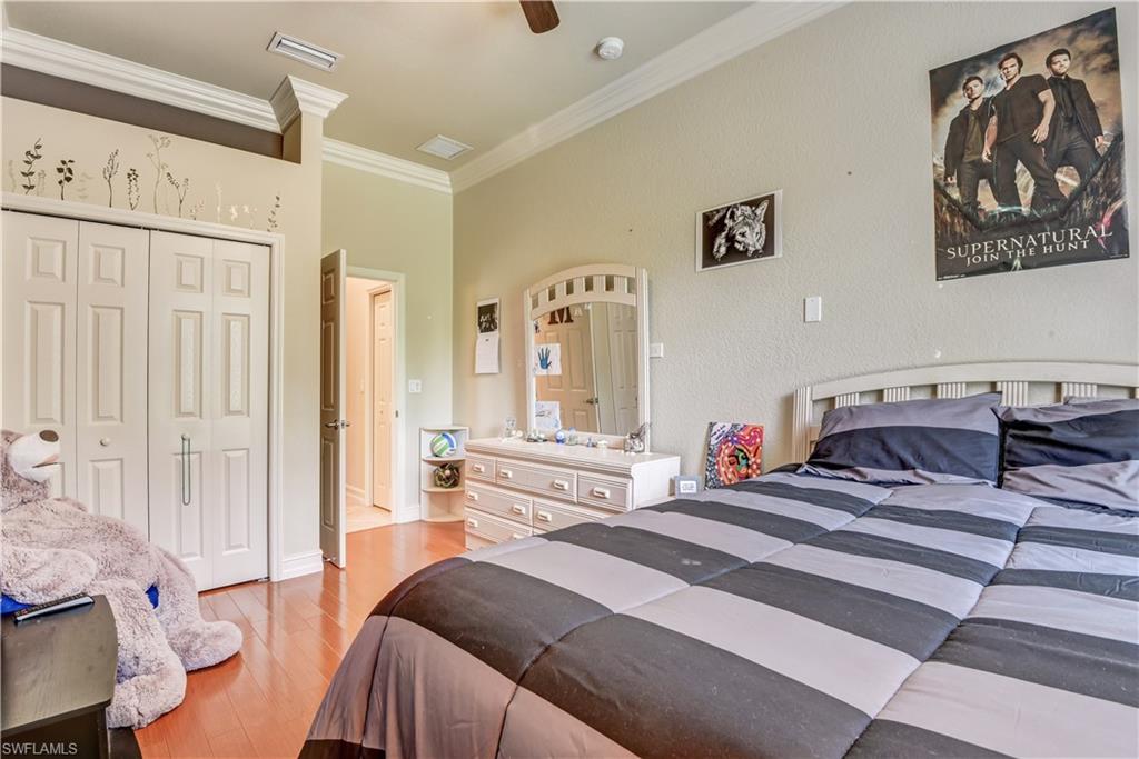 STONEYBROOK - Residential