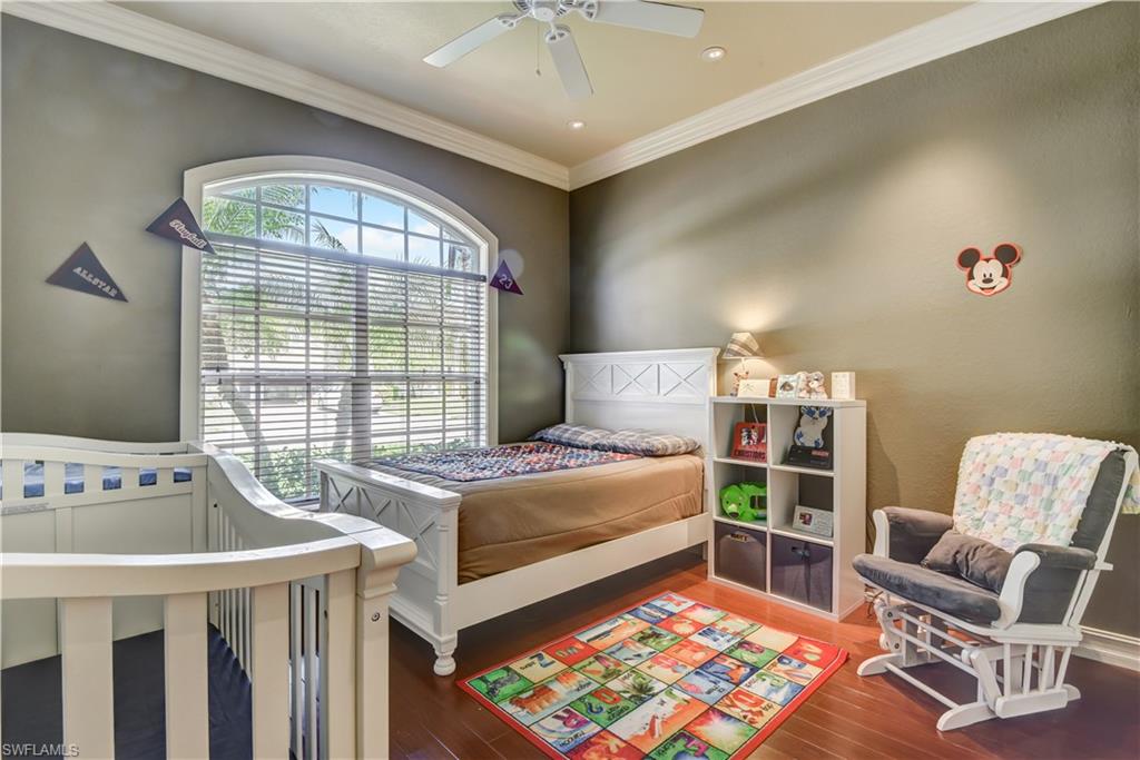 STONEYBROOK - Residential