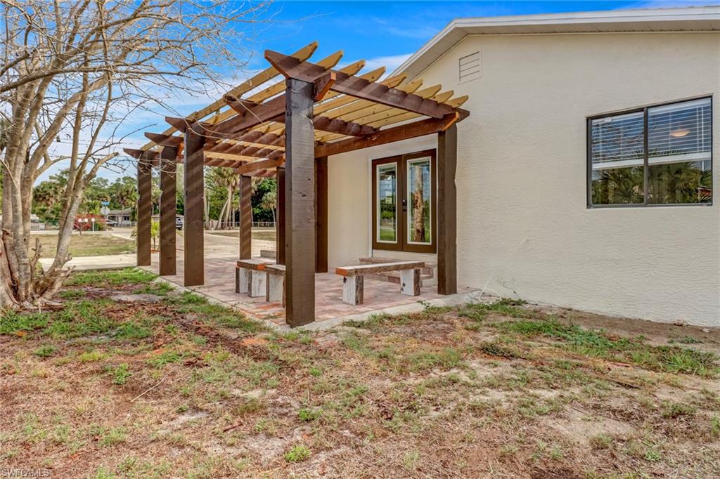 BONITA SPRINGS - Residential