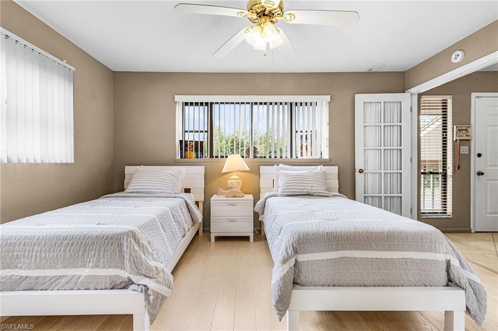 CAPTAINS HARBOR CONDO - Residential