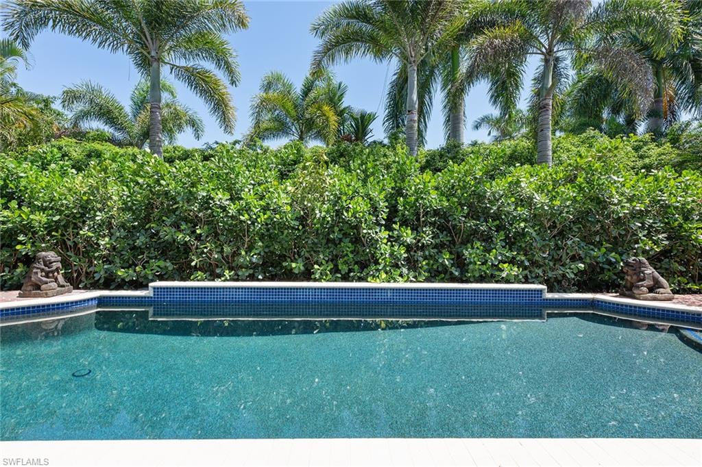 PARK SHORE - Residential