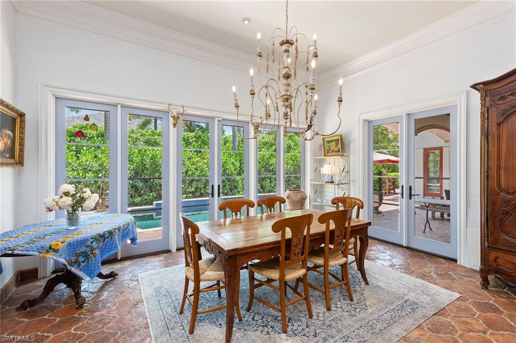 PARK SHORE - Residential