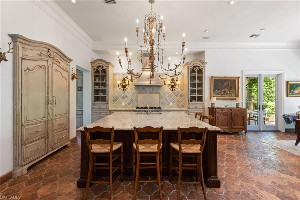 PARK SHORE - Residential