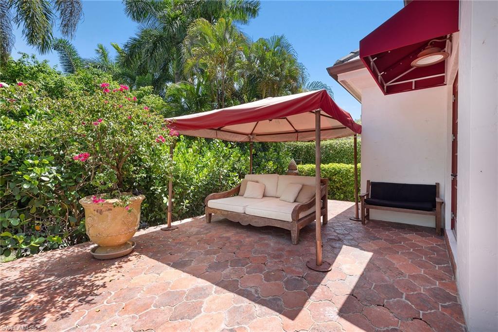 PARK SHORE - Residential