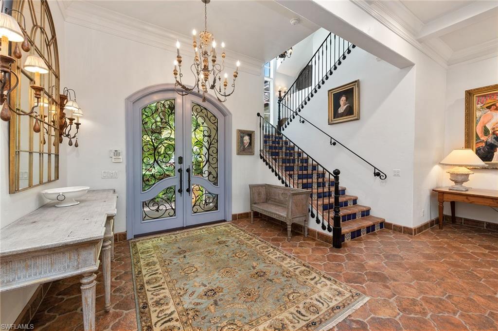 PARK SHORE - Residential