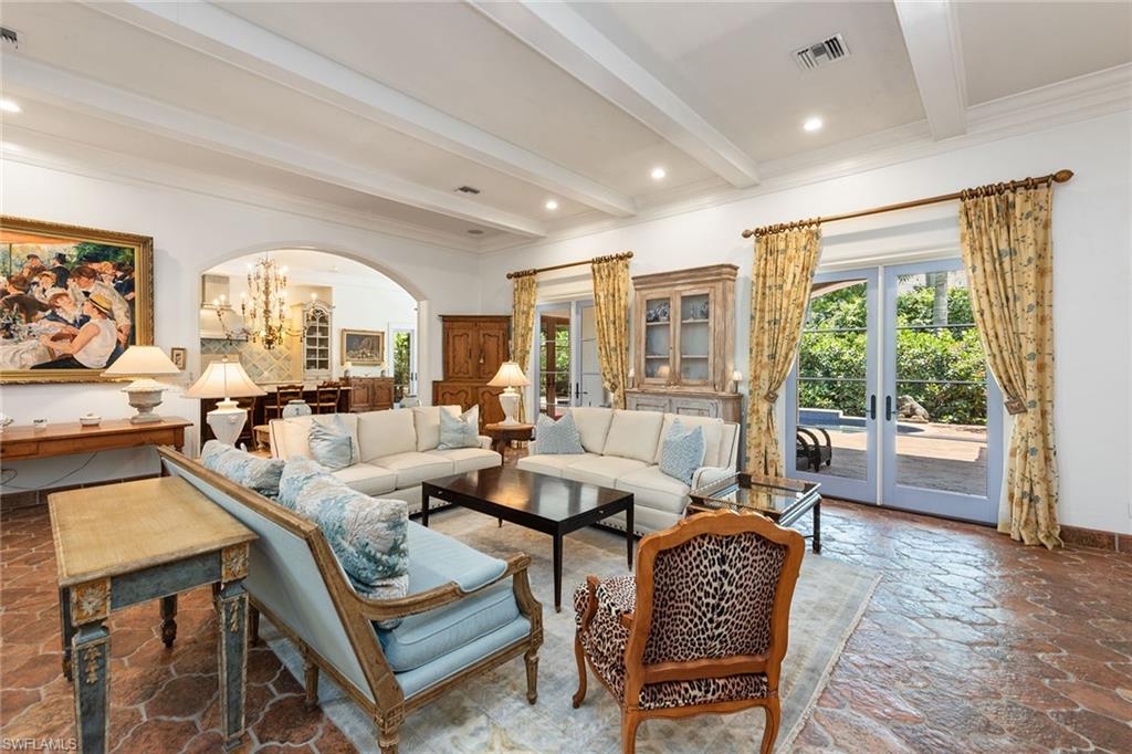 PARK SHORE - Residential