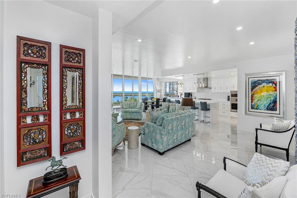 KALEA BAY TOWER 400 - Residential